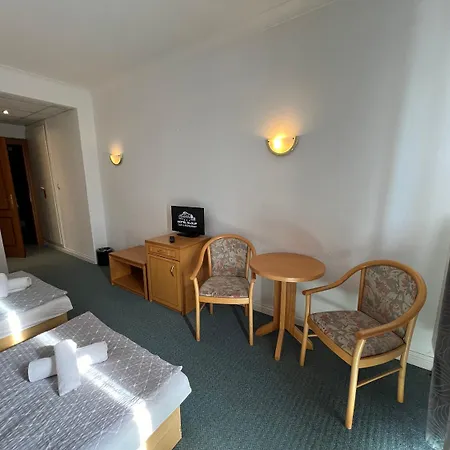 Hotel Sloup 3*
