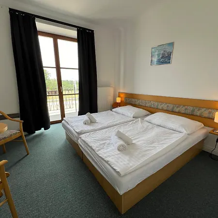 Hotel Sloup 3*